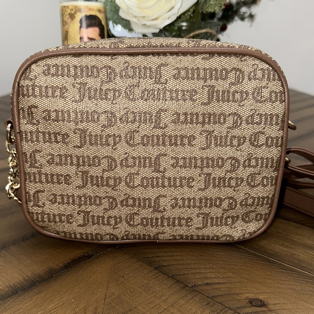 NWT JUICY couture crossbody ✨✨✨ - Picture 2 of 3